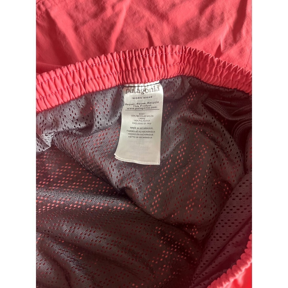 Patagonia Red XL Shorts - Brand New for Camping & Hiking - Top Quality - Picture 5 of 8